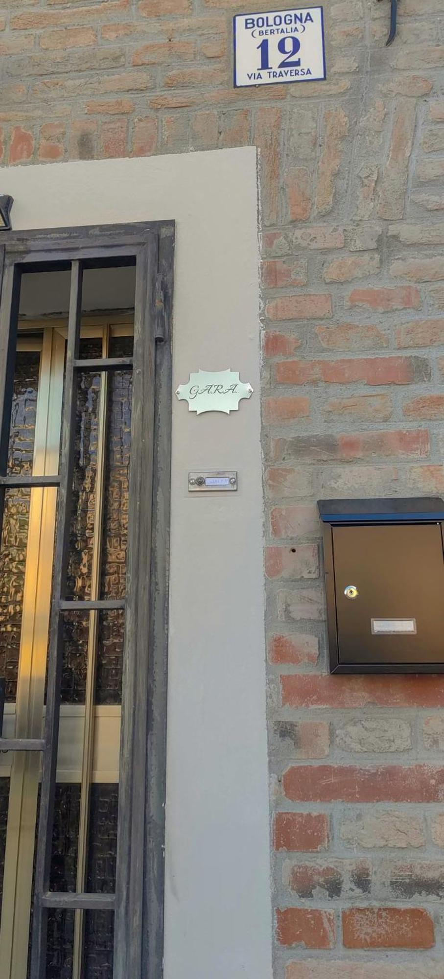 Gara Holiday Home- Bologna Airport Suite 외부 사진